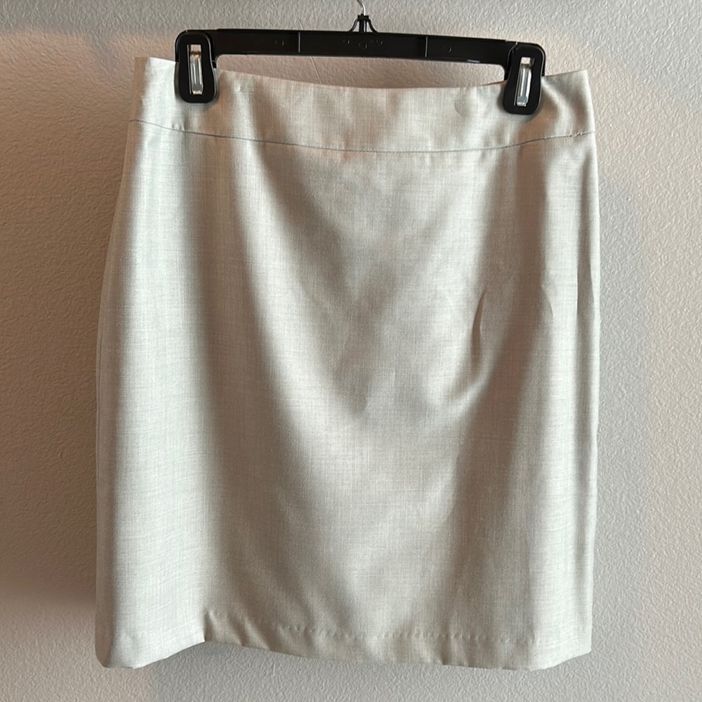 Women’s skirt suit